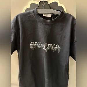 Balenciaga Unisex T Size S ( more like Men S) New With Tag